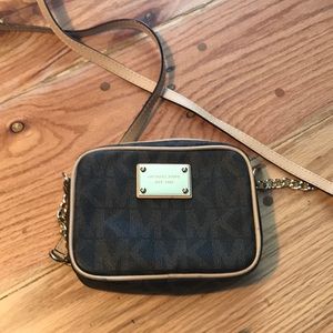 Michael Kors crossbody purse